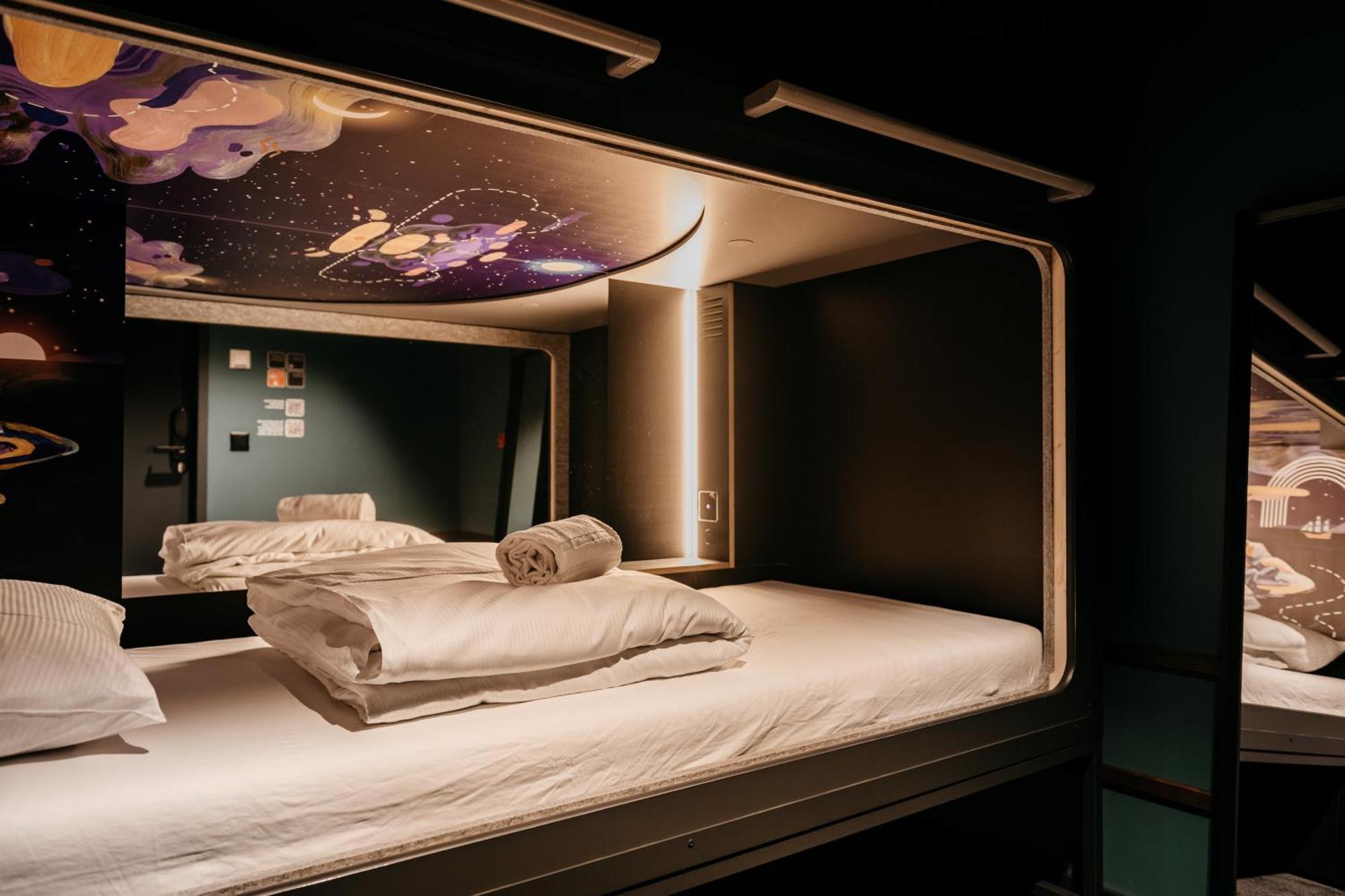Capsule Hotel - Lucerne Old Town Exteriér fotografie